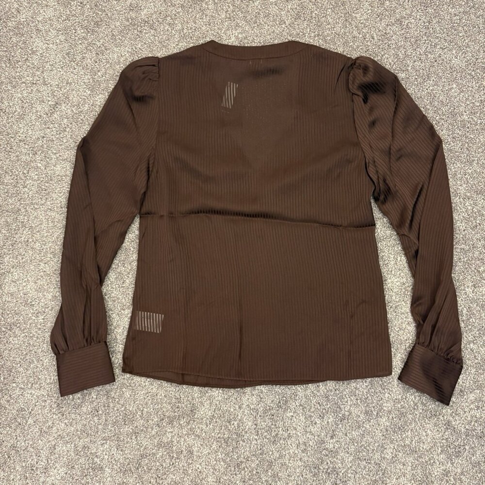 Express Women's Satin Top Size XS Brown Striped V-Neck Cuff Sleeve NWT $58 - Picture 8 of 15